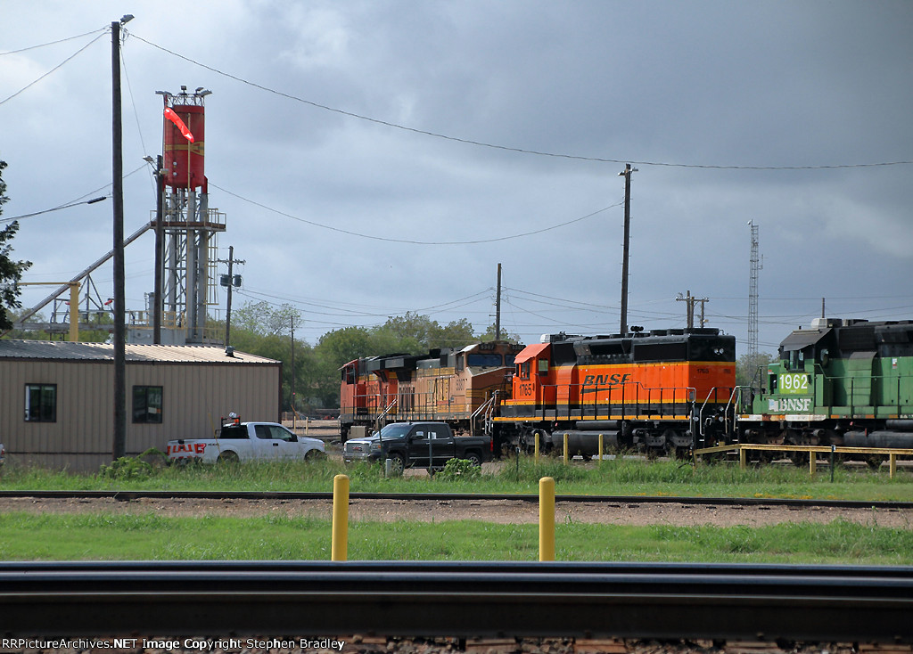 Temple engine facility